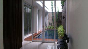 Gambar 4 Beautiful house in the prime area of Kemang ready to