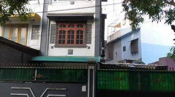 Gambar 1 Disewakan Rumah 3 Lantai Jalan Sampali, Medan