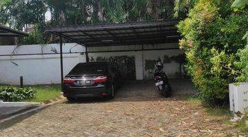 Gambar 4 dijual  cepat rumah minimalis di andara  ada pool 