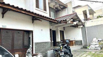 Gambar 1 Dijual rumah kos-kosan di Pejaten Barat