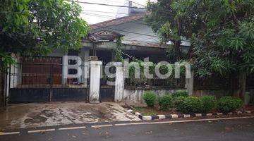 Gambar 1 Rumah Tua Hitung Tanah Saja Di Lokasi Strategis Boulevard Billymoon, Jakarta Timur.