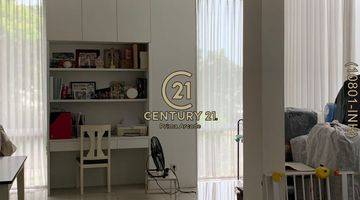 Gambar 4 Rumah Hook Semi Furnished Dilokasi Aman Nyaman