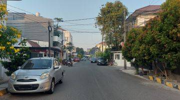 Gambar 1 Rumah hoek cocok usaha jalan besar di Kelapa Molek Raya Kelapa Gading