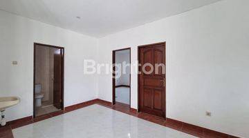 Gambar 3 Rumah Baru Renovasi dekat Plaza Renon  semi Furnished