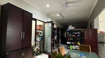 Gambar 5 Jual Cepat rumah tinggal 3 lantai di Jl.AUP  Raya