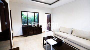 Gambar 3 HARGA MURAH RUMAH MODERN MINIMALIS DALAM CLUSTER FURNISHED AREA ROYAL GARDEN RESIDENCE  NUSA DUA