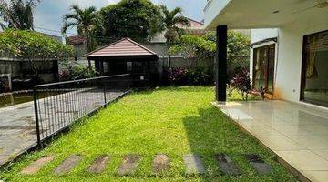 Gambar 1 Disewakan Rumah Luas Dalam Compound Pejaten Barat