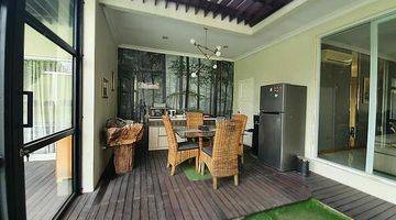 Gambar 3 SOLD! RUMAH GADING SERPONG ADA SWIMMING POOL