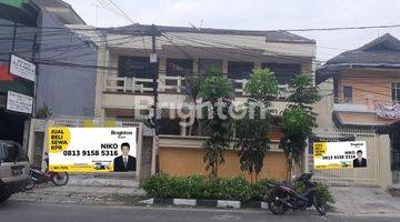 Gambar 3 RUMAH BAGUS GROGOL RAYA 3 LANTAI LT 375, LB 600, SHM, HOKI, JALAN 4 MOBIL, GARASI 4 MOBIL, COCOK KANTOR, BANK, KOS2AN SELANGKAH MALL, PASAR, KT 7 DAN KM 7