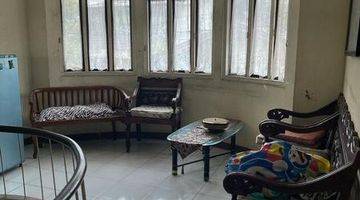 Gambar 1 Dijual rumah di Cikini