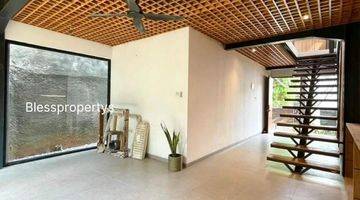 Gambar 2 rumah cantik modern, industrial area cipete Jakarta Selatan