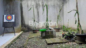 Gambar 4 CURUG GUNUNG SINDUR ADA RUMAH ASRI LOKASI STRATEGIS JALAN LEBAR , HALAMAN LUAS