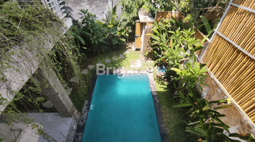 Gambar 2 VILLA 3 BR di area yang tenang di Babakan Canggu