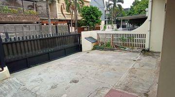 Gambar 1 Rumah Di Pondok Indah, Unfurnished, Bangunan Bagus, Lokasi Oke