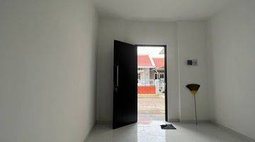 Gambar 4 Jual Rumah 2 Lantai Semi Furnished Puri Asri Pakuwon City Surabaya SHM