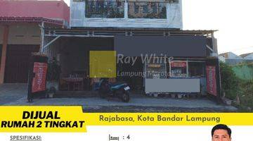 Gambar 1 Rumah 2 Lantai di Pemukiman Rajabasa Kota Bandar Lampung