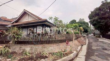 Gambar 3 Rumah Jadul Dago