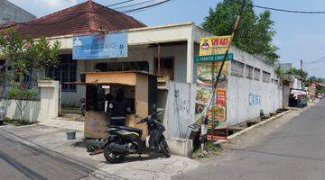 Gambar 2 DI  RUMAH HOOK DIBANGUN DENGAN FENG SHUI