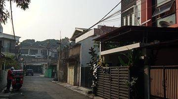 Gambar 2 RUMAH TINGGAL di Jl. Deltasari Radio dalam (msk dr Tmn Radio Dalam)  Kel. Gandaria Utara Kec. Kebayoran Baru Jakarta Selatan.