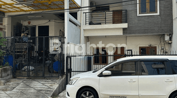 Gambar 1 RUMAH KELAPA GADING JAKARTA UTARA 2 LANTAI EXS RUMAH KOST