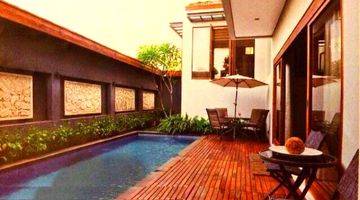 Gambar 1 Rumah Cantik, Bagus dan Rapih, dengan Private Swimming Pool di Pondok Pinang