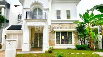 Gambar 1 Rumah Cantik Chestwood 5 Rolling Hills Lippo Village Karawaci