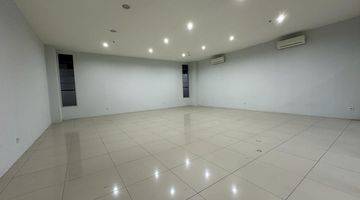 Gambar 3 Office space di Office Suite Thamrin City - Jakarta Pusat