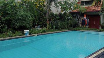 Gambar 2 Rumah Bagus Ada Swimming Pool Di Menteng Jakarta Pusat