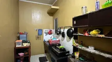 Gambar 5 Rumah 2 lantai di tengah kota medan dekat RCW