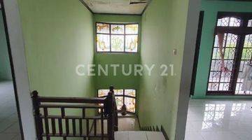 Gambar 4 Rumah Hook Di Pondok Kelapa Jakarta Timur