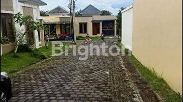 Gambar 3 Rumah Termasuk Full Furnished yang Baru Dengan Pemandangan GWK di Rodeo Hill Resident