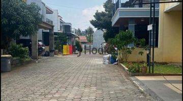 Gambar 2 Dijual Rumah 2 lantai nyaman Bella Vista Town House Bekasi