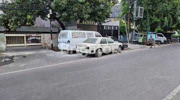 Gambar 2 RUMAH PINGGIR JALAN HITUNG TANAH DAERAH MANGGA BESAR