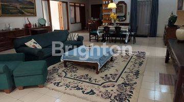 Gambar 2 RUMAH VINTAGE FULLFURNISH PALMERAH KEMANGGISAN JAKARTA BARAT