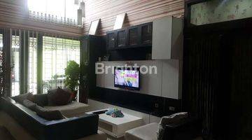 Gambar 4 RUMAH DI DEKAT JALAN ADI SUCIPTO CANTIK SIAP HUNI FULL FURNISHED KITCHEN SET GAZEBO