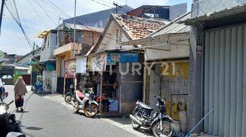 Gambar 2 Rumah kios jual BU dkt jl raya Saharjo cocok u usaha atau kost