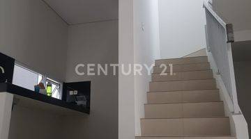 Gambar 1 Rumah Cantik 4 KT Siap Huni Di Sektor 9 Bintaro Dm12388