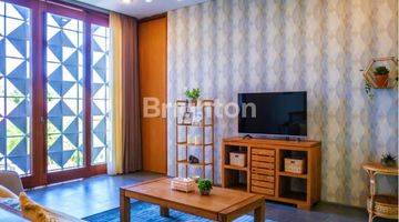 Gambar 3 NEWLY RENOVATED 3 BR VILLA NEAR SANUR BEACH