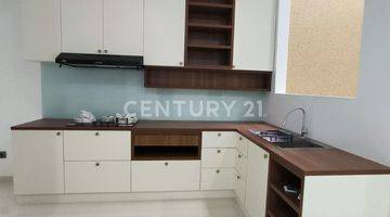 Gambar 5 Rumah Desain Minimalis Modern Di Amalfi Gading Serpong