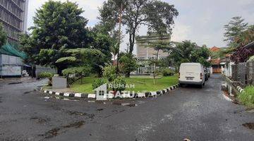 Gambar 1 Rumah Hoek, Tanah Luas di Tanjung Barat Indah RSA062204