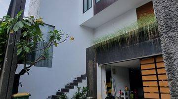 Gambar 1 RUMAH  3 LANTAI, FULLY FURNISHED, JAGAKARSA, JAKARTA SELATAN