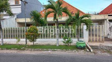 Gambar 1 RUMAH DI BLAMBANGAN SURABAYA DEKAT KAMPUS, SEKOLAH TERNAMA SANTA MARIA, ST.LOIUS 1, WIDYA MANDALA