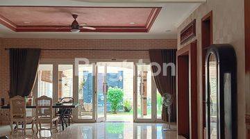 Gambar 5 RUMAH MEWAH DI PANORAMA JATIPADANG TOWNHOUSE