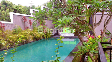 Gambar 1 Luxury Villa full furnished at Nusa Dua