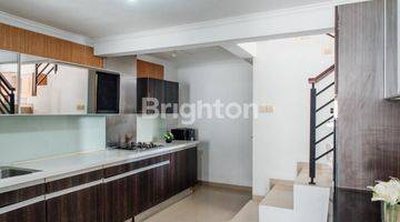 Gambar 4 VILLA NEWLY RENOVATED 6 BEDROOMS