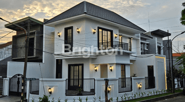 Gambar 1 RUNGKUT, HOUSE MODERN STYLE (2 LANTAI), HOOK, ROW DOUBLE WAY