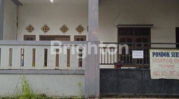 Gambar 1 Rumah Kost depan Kampus Tehnik UNHAS