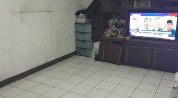 Gambar 4 RUMAH KEMBAR MAS