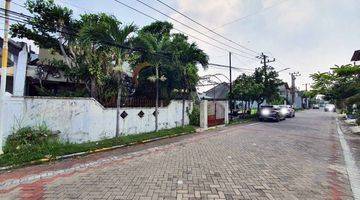 Gambar 2 Rumah di Nirwana Eksekutif Surabaya Timur, Luas  220 m2, Hadap Selatan, HITUNG TANAH !!!