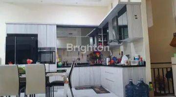 Gambar 2 RUMAH TOMANG 3 LANTAI, FULLY FURNISH, TERAWAT